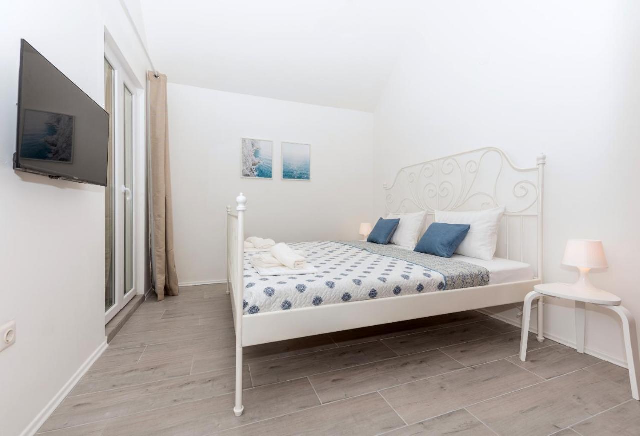 Vista Mare Apartment - 3 Bedroom, Sea View Makarská Exteriér fotografie